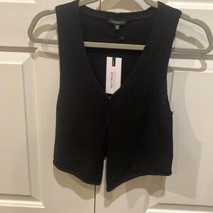 Dynamite knit vest top